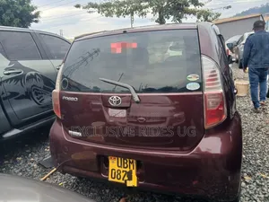 Toyota Passo 1.0 AWD 2009 Red