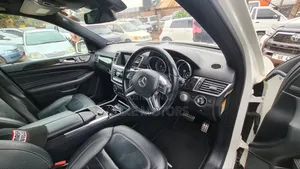 Mercedes-Benz M Class ML 350 4Matic 2013 White