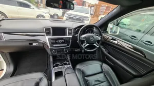 Mercedes-Benz M Class ML 350 4Matic 2013 White