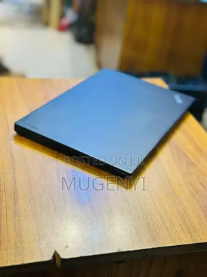 Laptop Dell Latitude 7400 8GB Intel Core i5 SSD 256GB