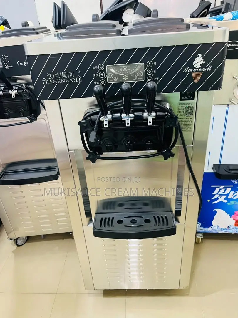 Comercialm Ice Machine BRAND NEW