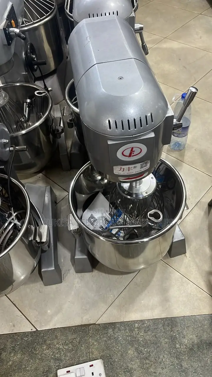 Comercialm Ice Machine BRAND NEW