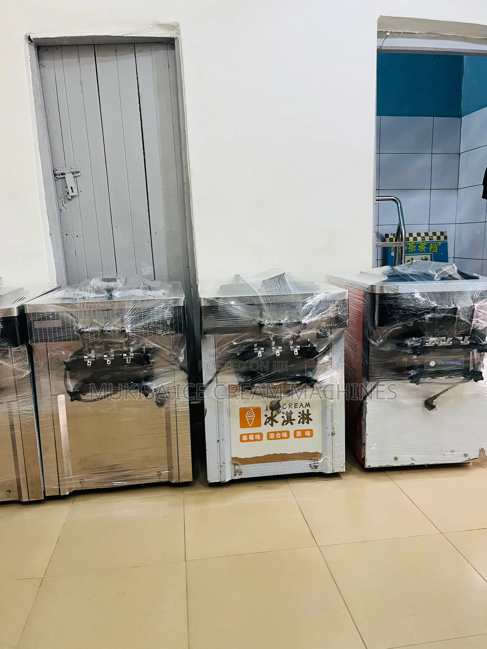 Comercialm Ice Machine BRAND NEW