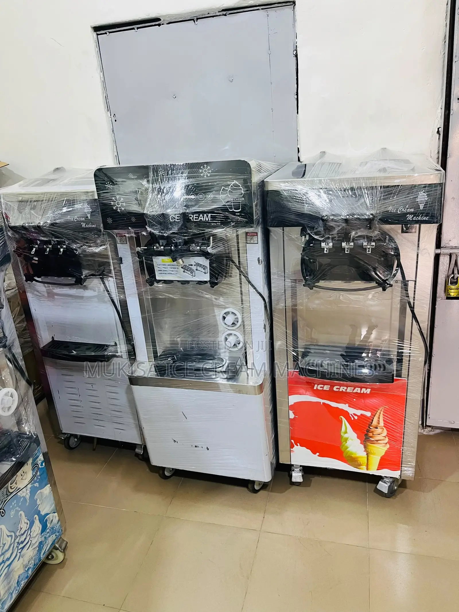 Comercialm Ice Machine BRAND NEW