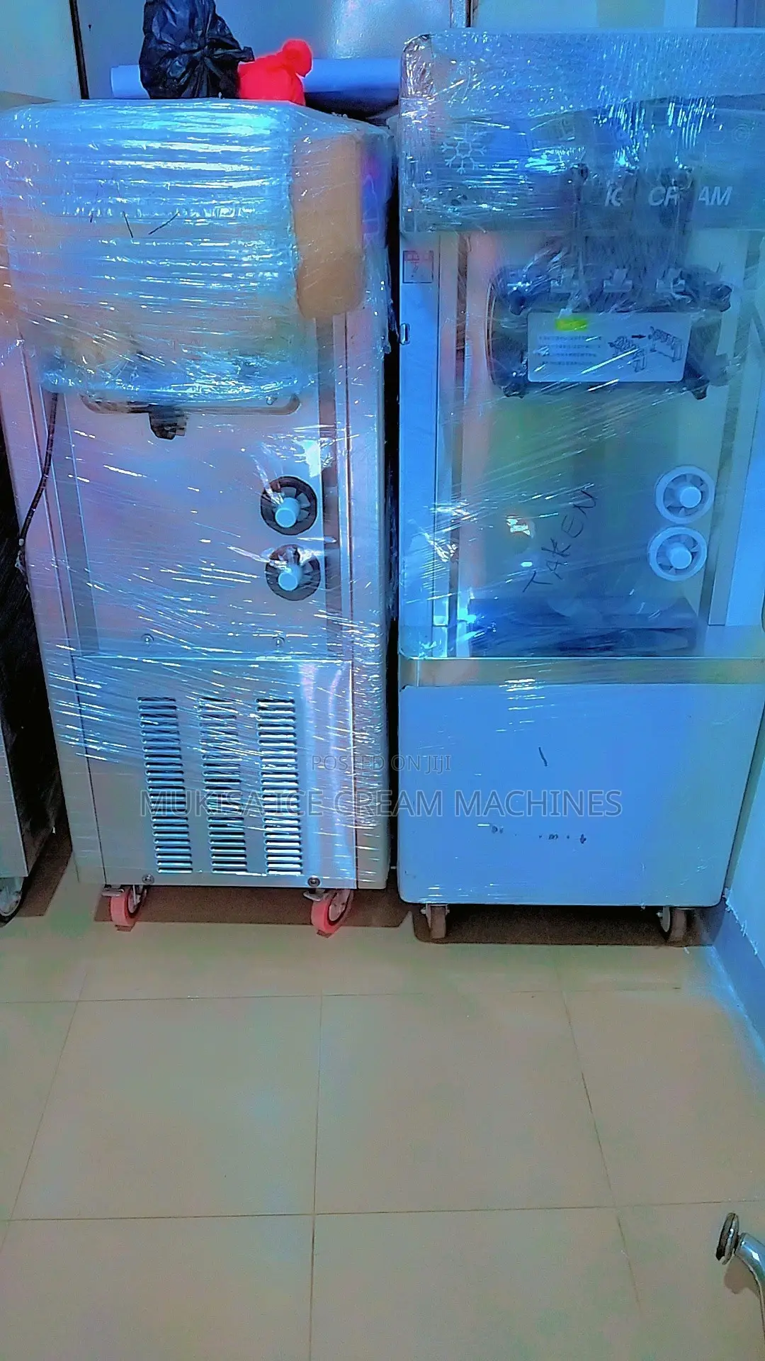 Comercialm Ice Machine BRAND NEW