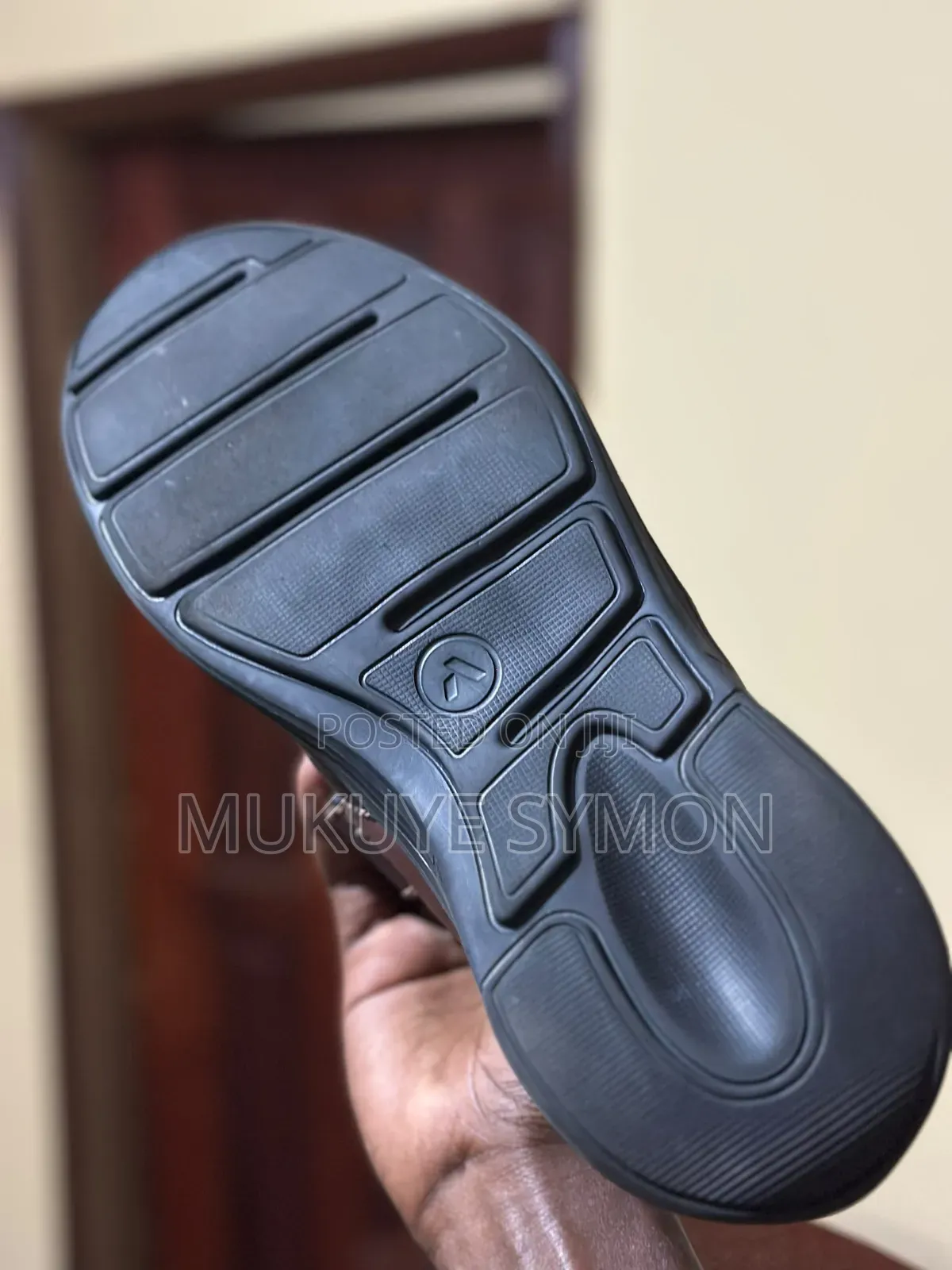 Easy Shoe Flip