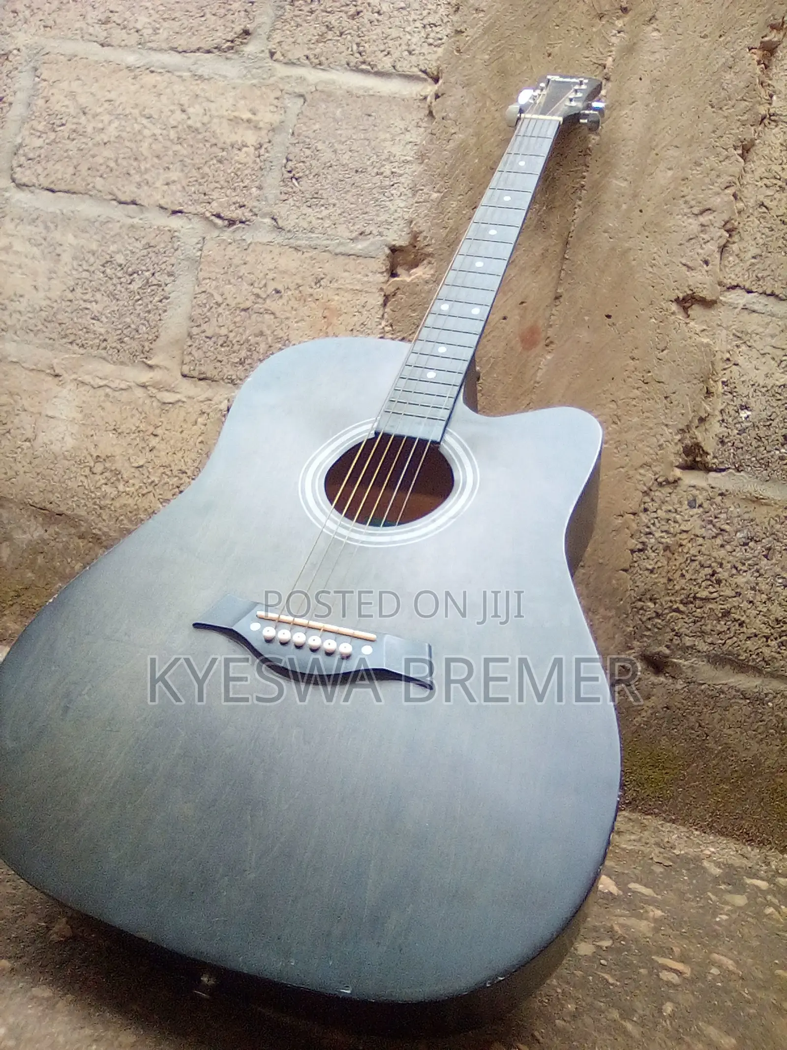 Guitar at Low Price