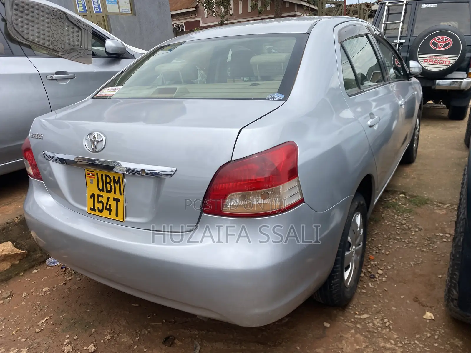 Toyota Belta 2010 Silver