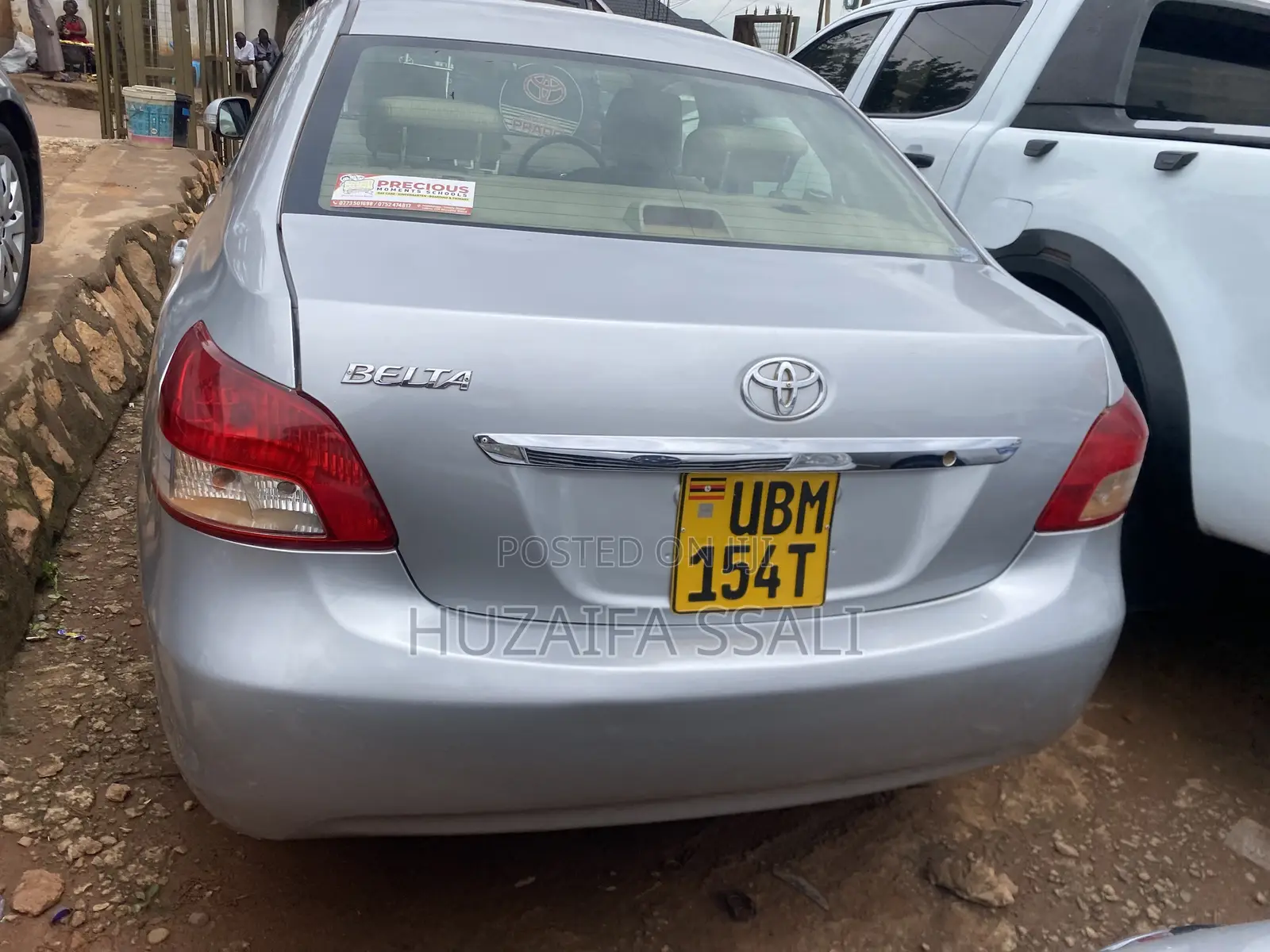 Toyota Belta 2010 Silver