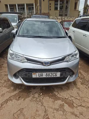 Toyota Corolla Fielder 2016 Silver