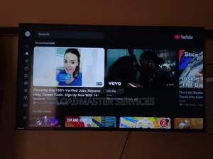 Hisense TV 40 Inch Smart With Inbuilt Decorder