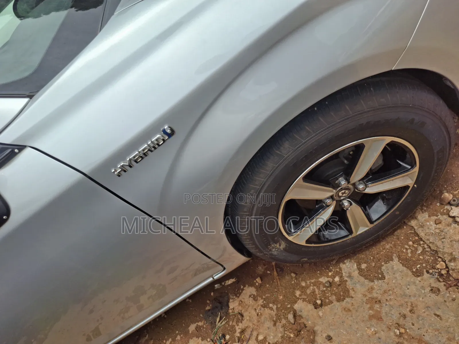 Toyota Corolla Fielder 2016 Silver