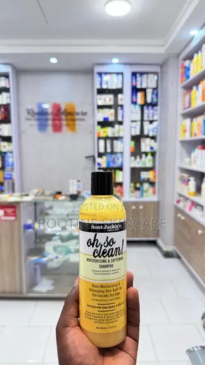 Aunt Jackie's Oh So Clean Moisturizing and Softening Shampoo