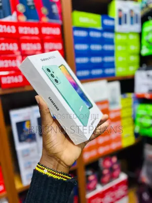 New Samsung Galaxy A73 5G 256 GB Green