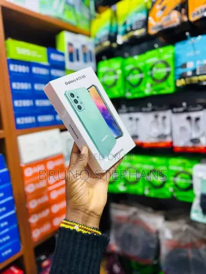 New Samsung Galaxy A73 5G 256 GB Green