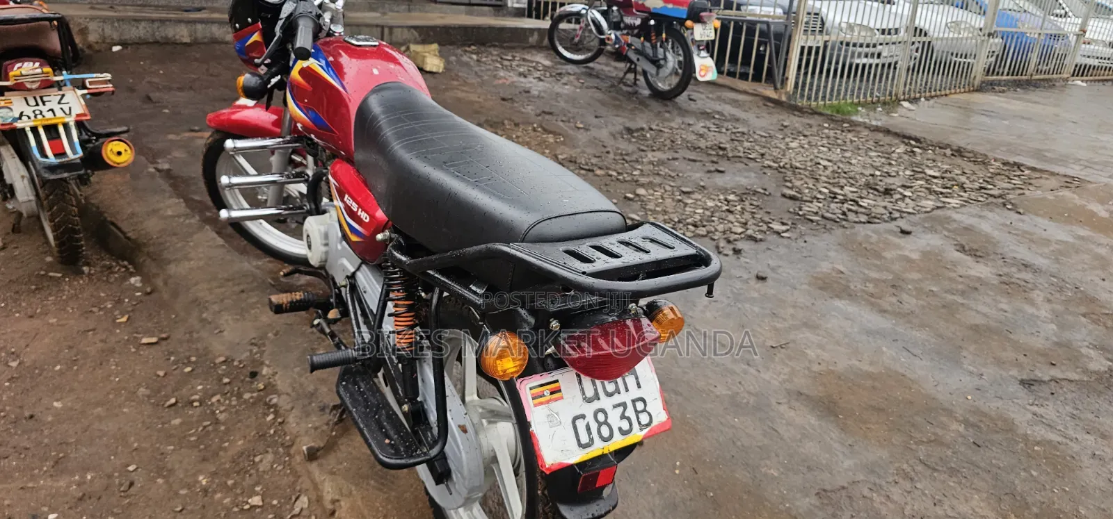 Bajaj CT 125X 2025 Red