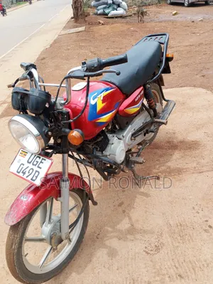 Bajaj CT 125X 2025 Red