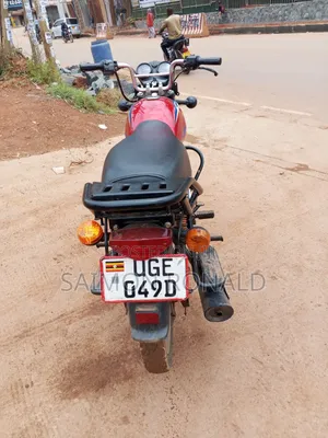Bajaj CT 125X 2025 Red