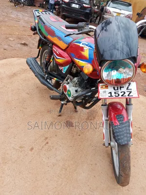 Bajaj CT 125X 2024 Red