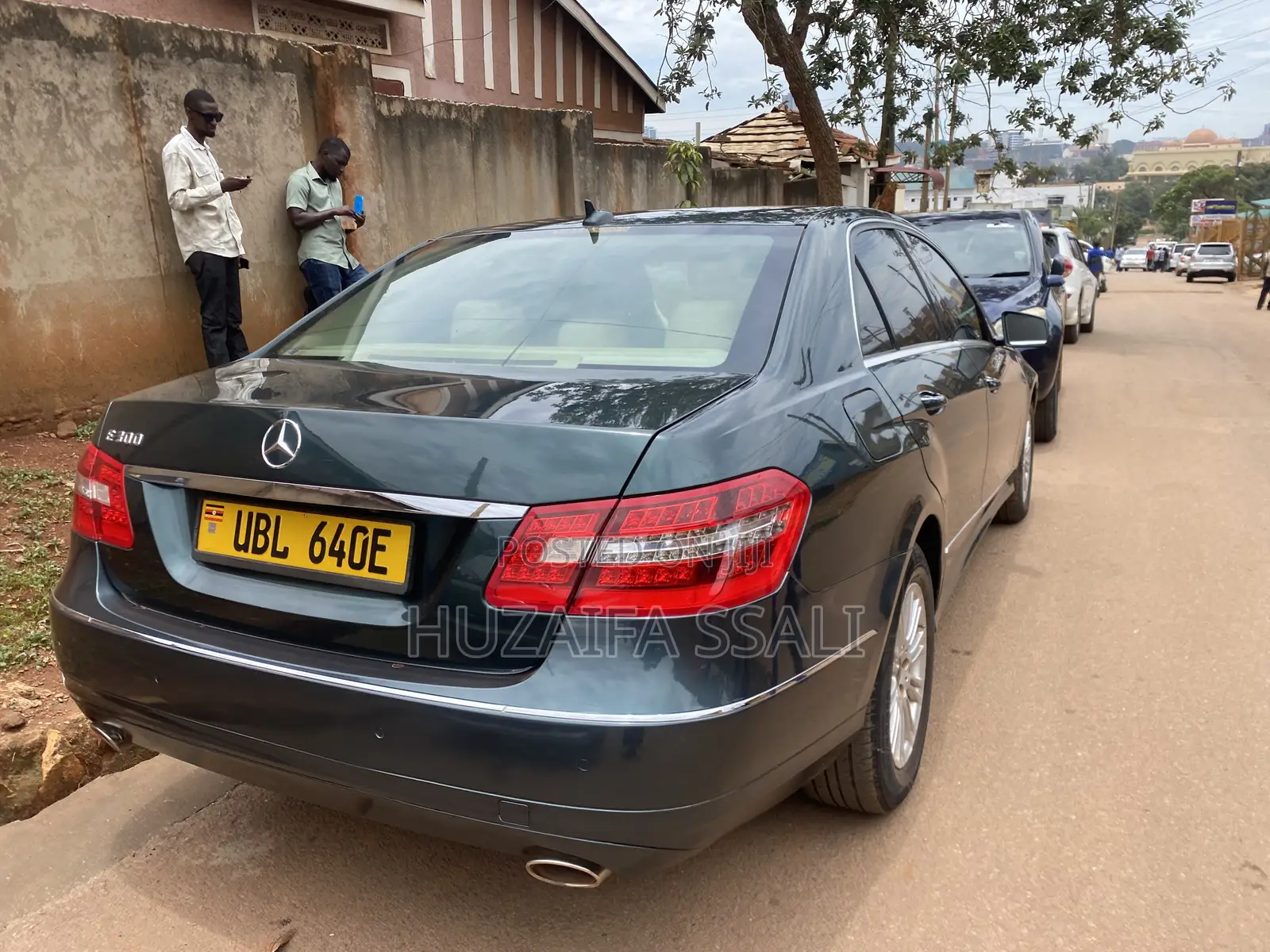 Mercedes-Benz E300 2009 Green