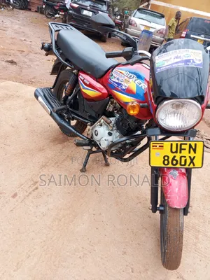 Bajaj Boxer 2021 Red