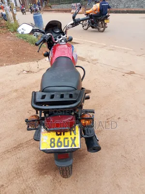 Bajaj Boxer 2021 Red