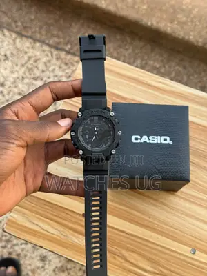 G Shock Black Aura