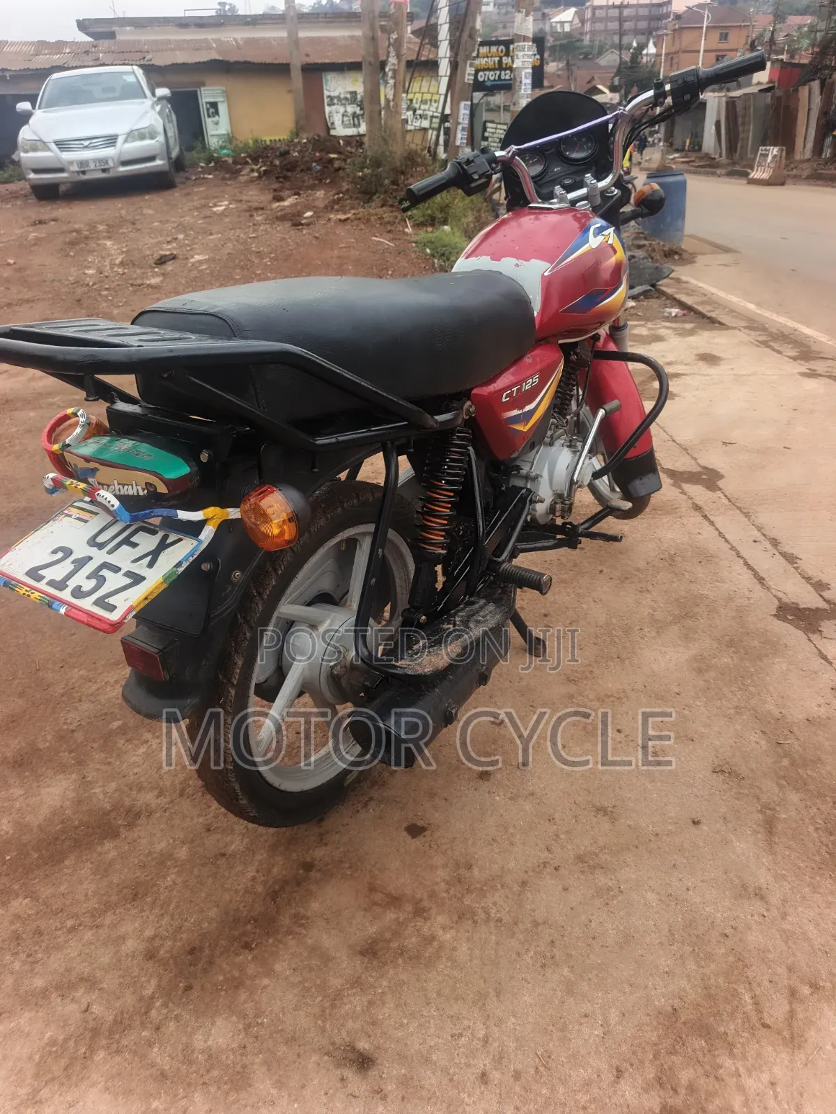 Bajaj CT 125X 2022 Red