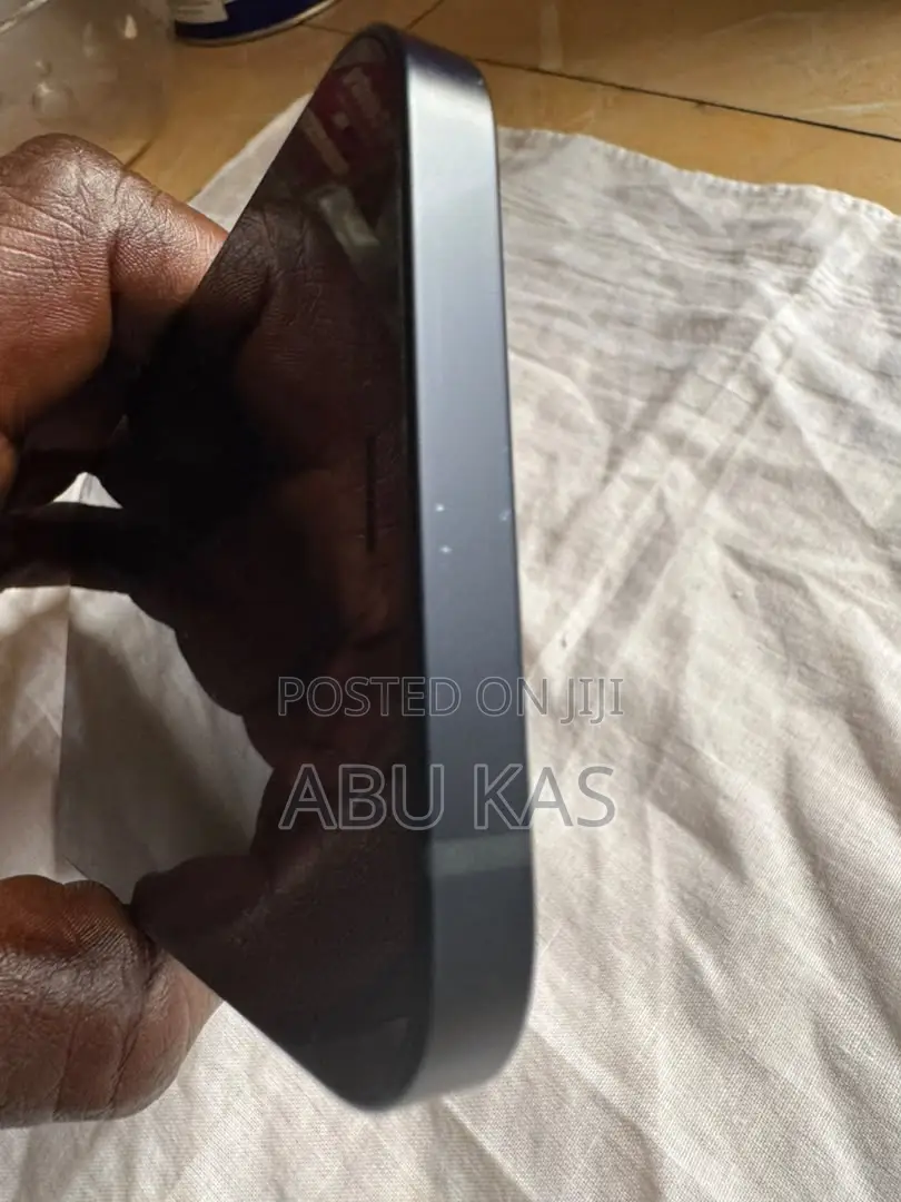 Apple iPhone 12 128 GB Black