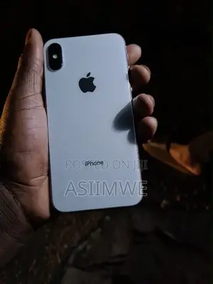 Apple iPhone X 256 GB White