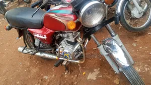 Bajaj Boxer 100 2016 Red