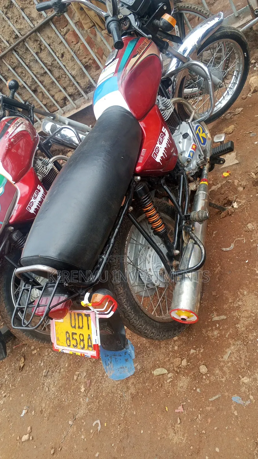 Bajaj Boxer 100 2016 Red