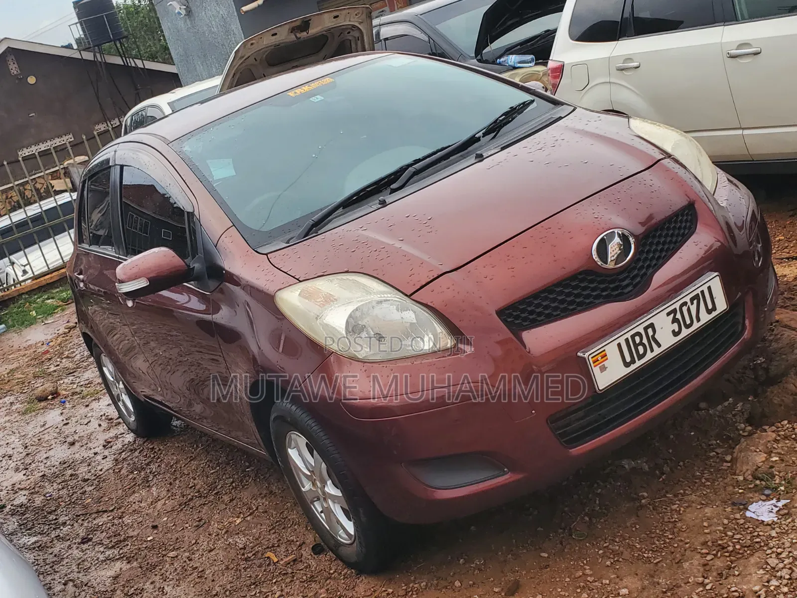 Toyota Vitz 2010 Maroon