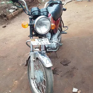 Bajaj Boxer 100 2021 Red