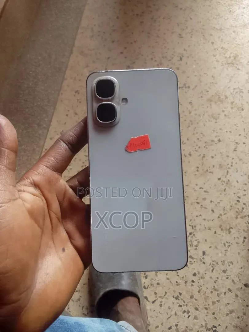 Infinix Smart 10 64 GB Silver