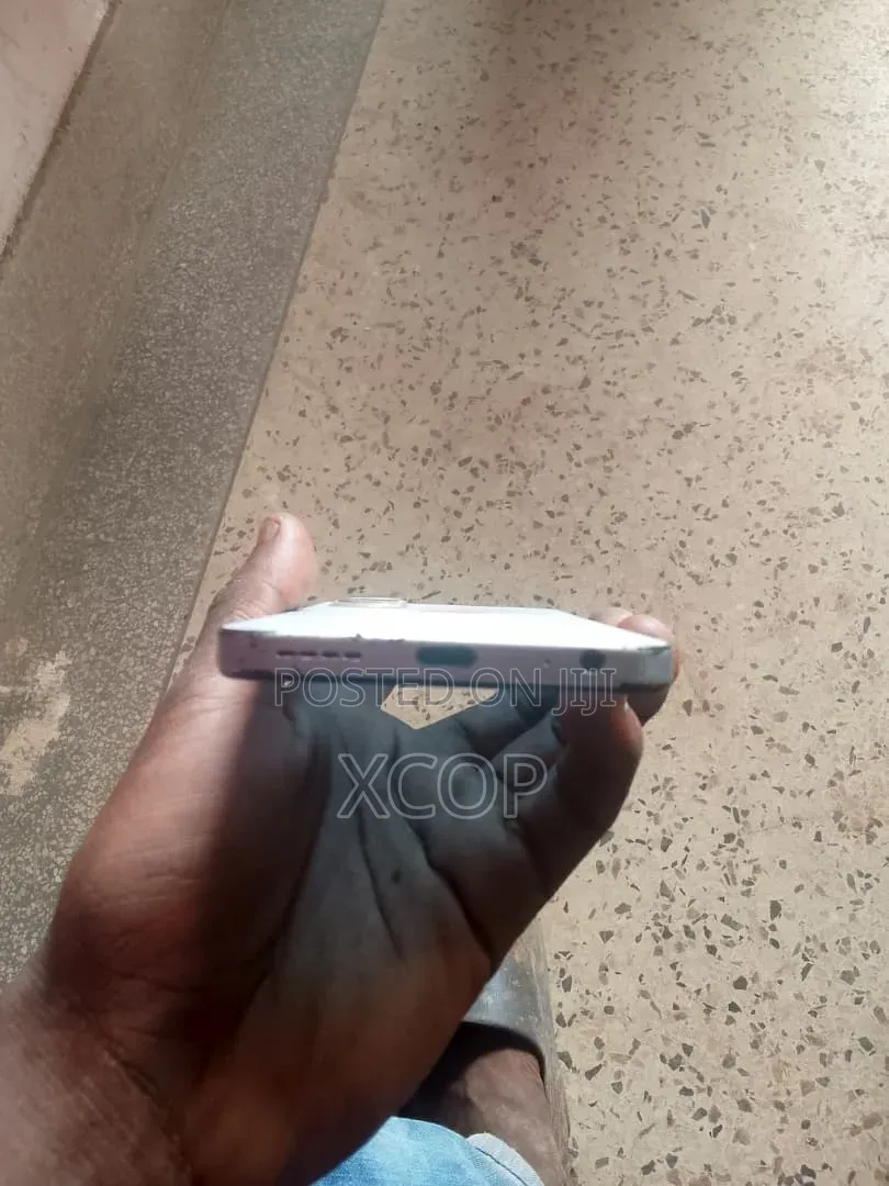 Infinix Smart 10 64 GB Silver