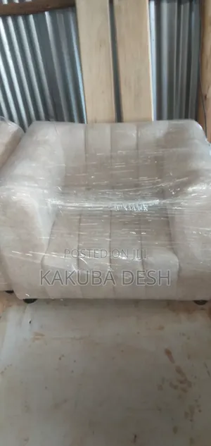 Bean Single Seat Sofa With Its Cetre Table