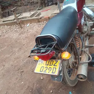 Bajaj Boxer 100 2017 Red
