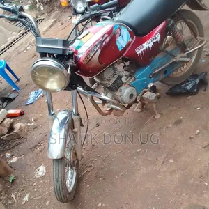 Bajaj Boxer 100 2017 Red