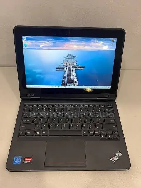 Laptop Lenovo Yoga 11e 4GB Intel Celeron SSD 256GB