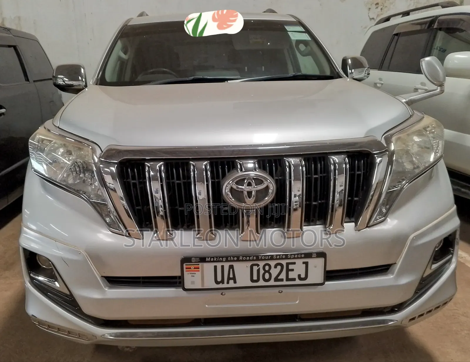 Toyota Land Cruiser Prado 2015 Silver