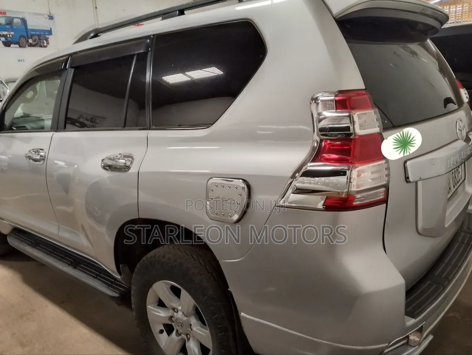 Toyota Land Cruiser Prado 2015 Silver