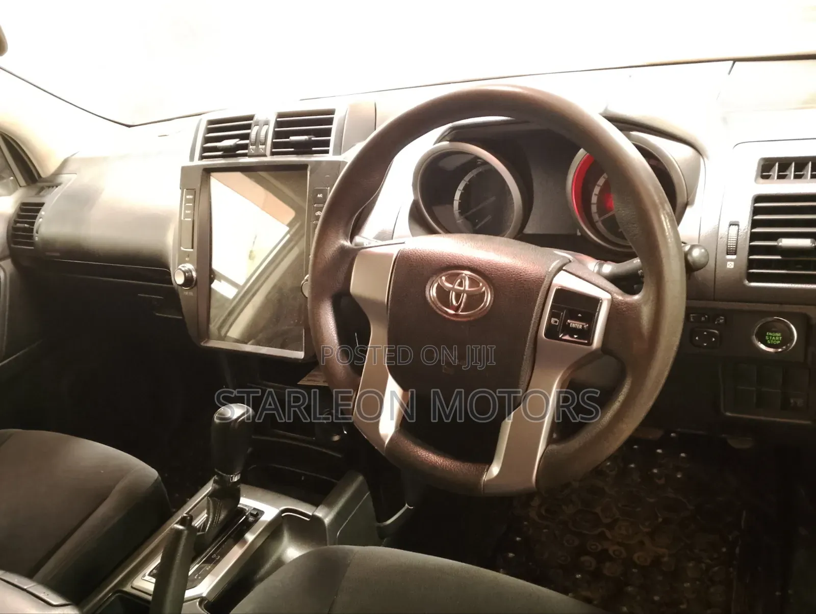 Toyota Land Cruiser Prado 2015 Silver