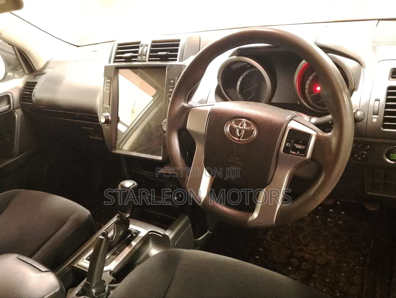 Toyota Land Cruiser Prado 2015 Silver