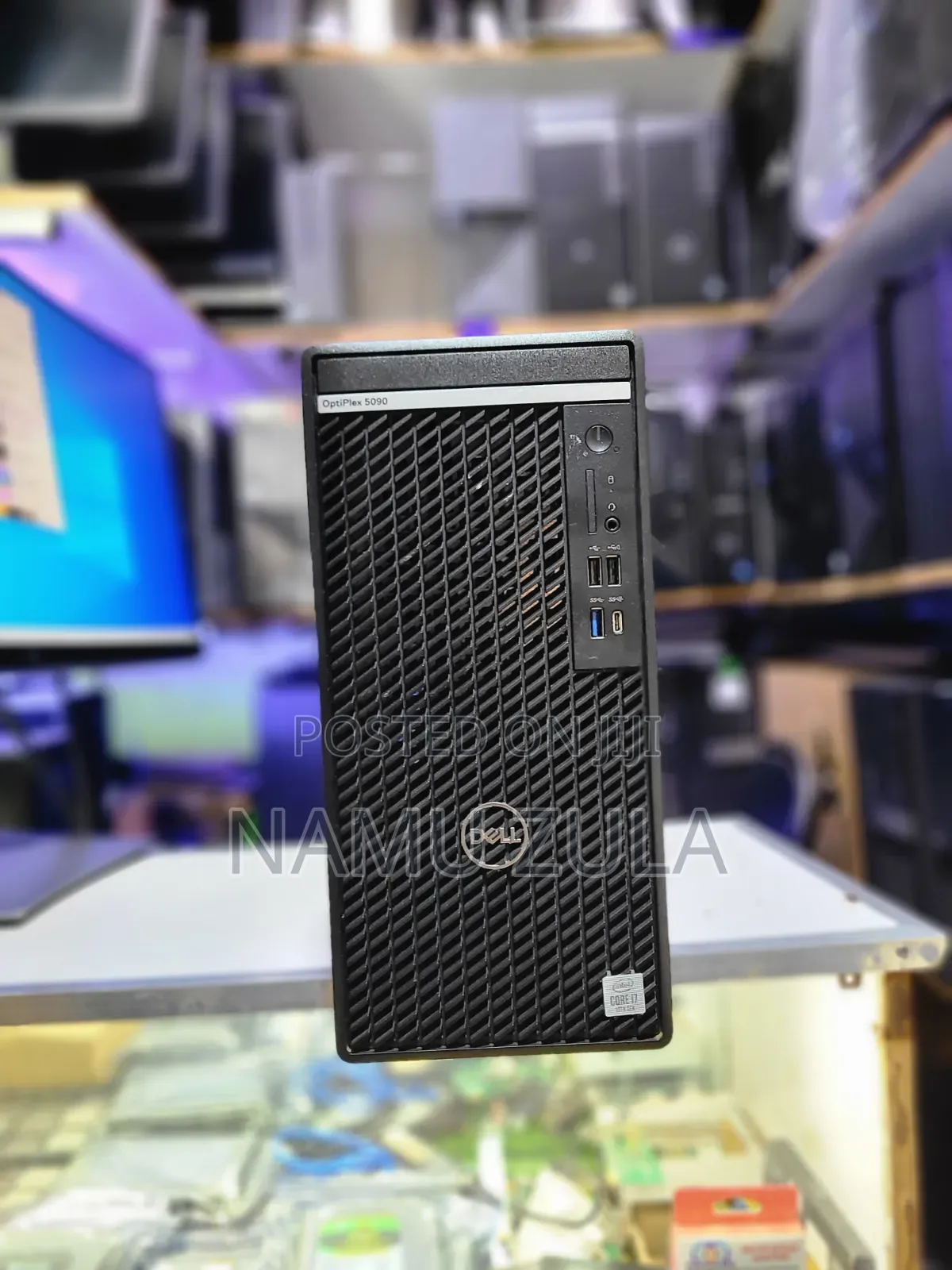 Desktop Computer Dell Optiplex 3090 8GB Intel Core i7 SSD 256GB