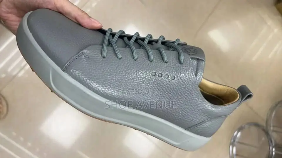 Shoe Avenue