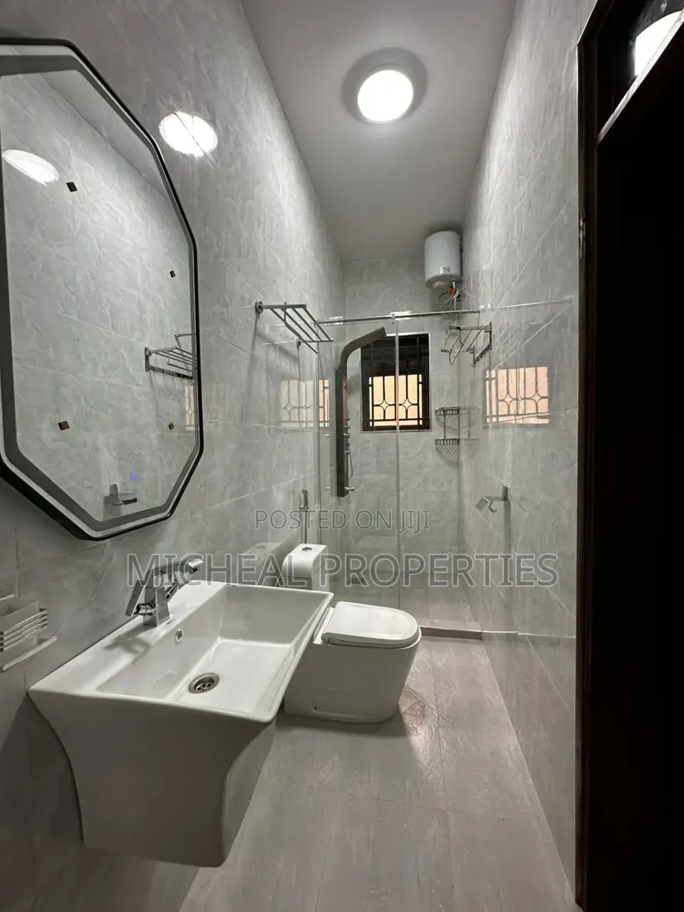 7bdrm House in Nakwero Kira At 1.7B, Kawempe for sale