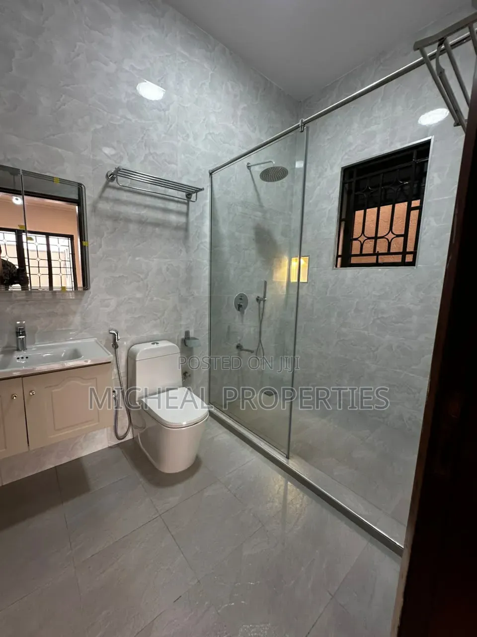 7bdrm House in Nakwero Kira At 1.7B, Kawempe for sale