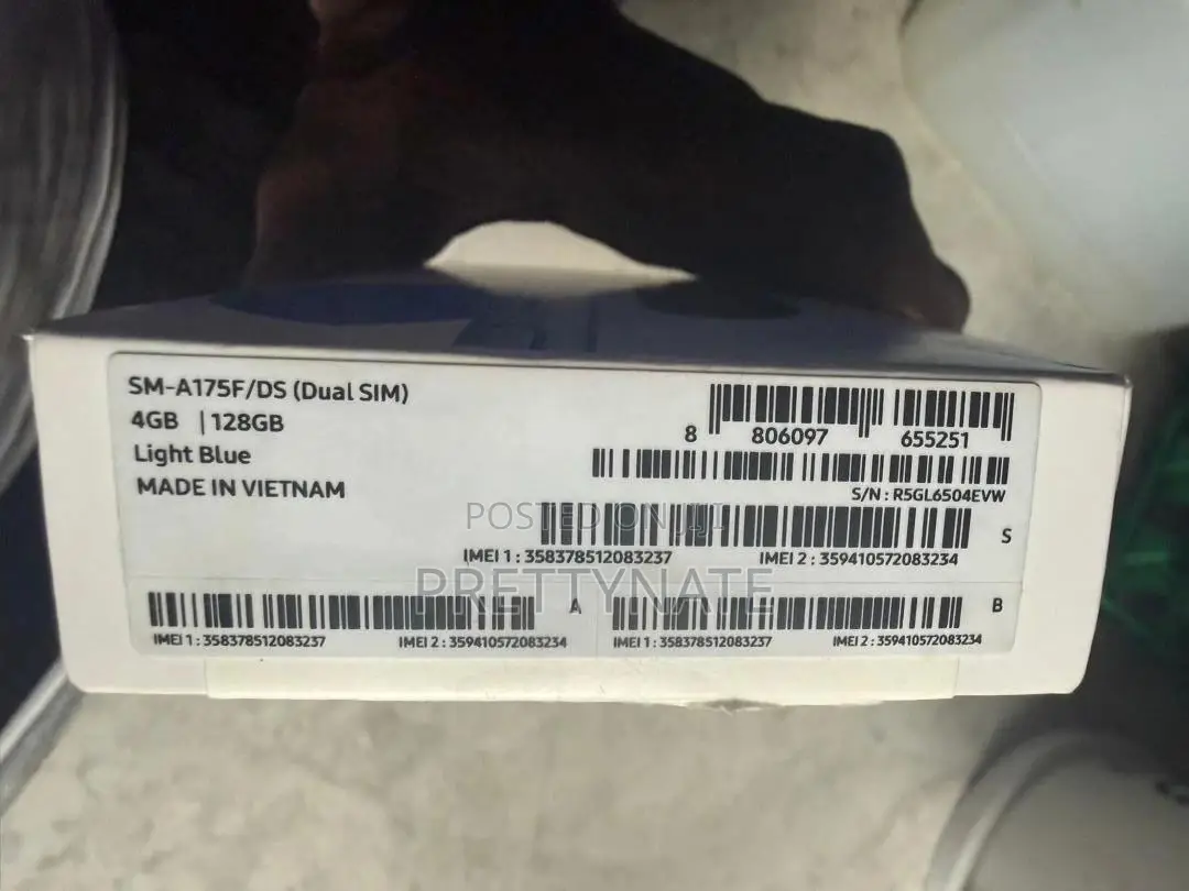 New Samsung Galaxy A17 128 GB Blue