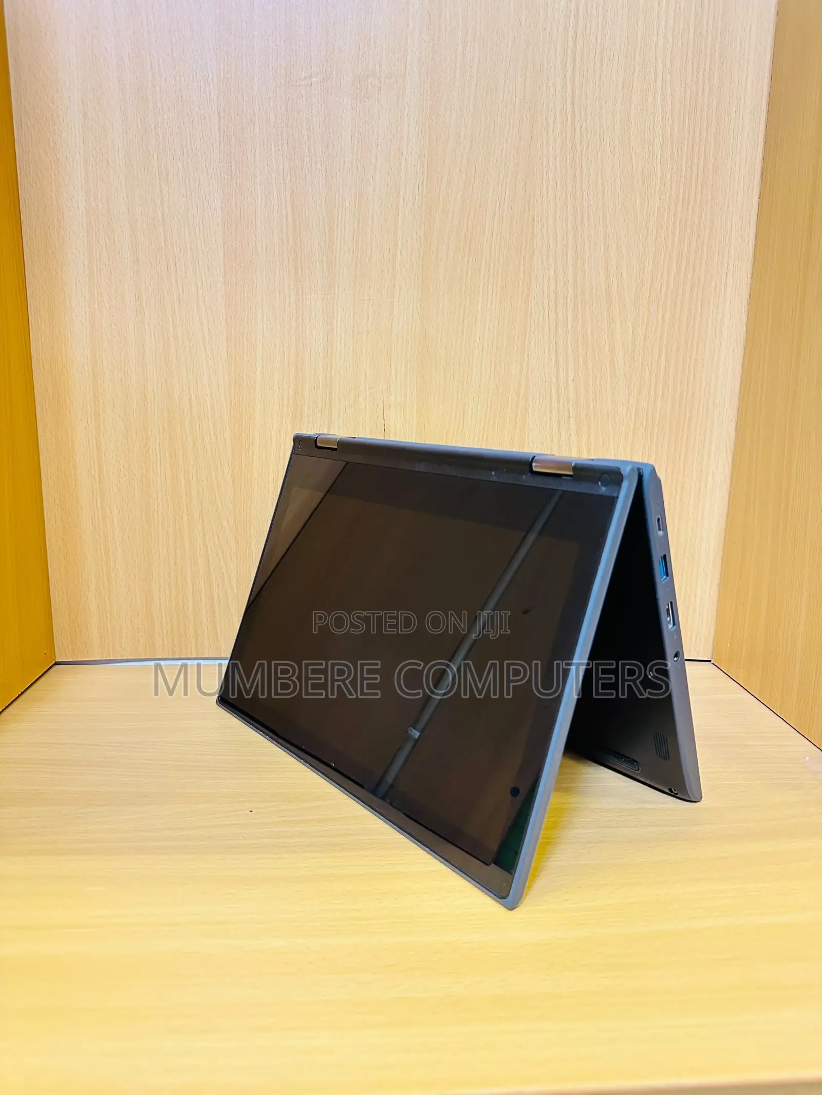 Laptop Lenovo 300e 4GB Intel Celeron SSD 128GB